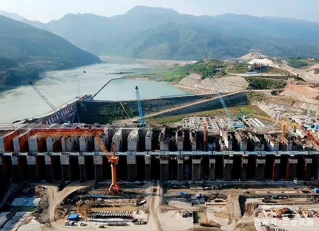 防汛物資|防洪物資廠家|防汛設(shè)備|防汛器材|應(yīng)急救援物資|防洪防汛應(yīng)急物資儲(chǔ)備|防汛應(yīng)急物資